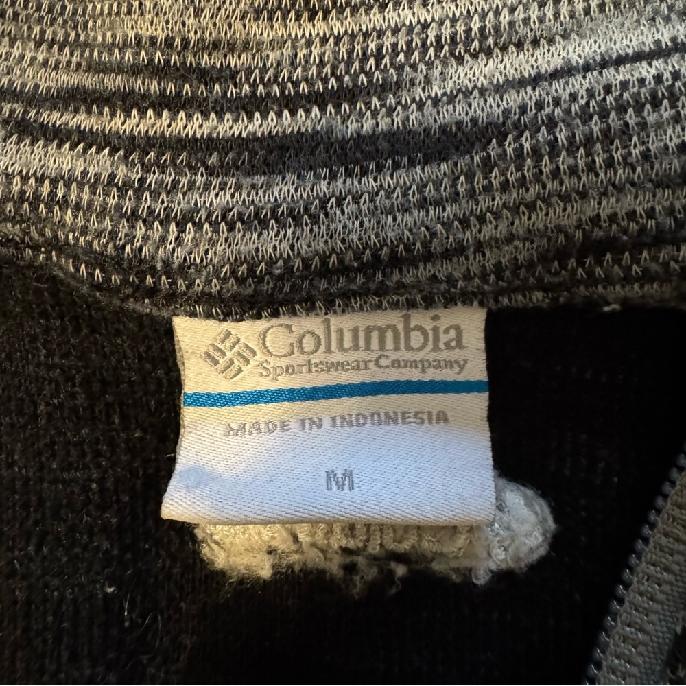 Columbia Half Zip Black And Gray Striped Active Wear Pullover Women's Medium - Picture 2 of 7